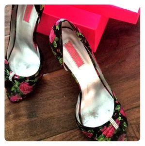 Betsey Johnson floral peep toe heels